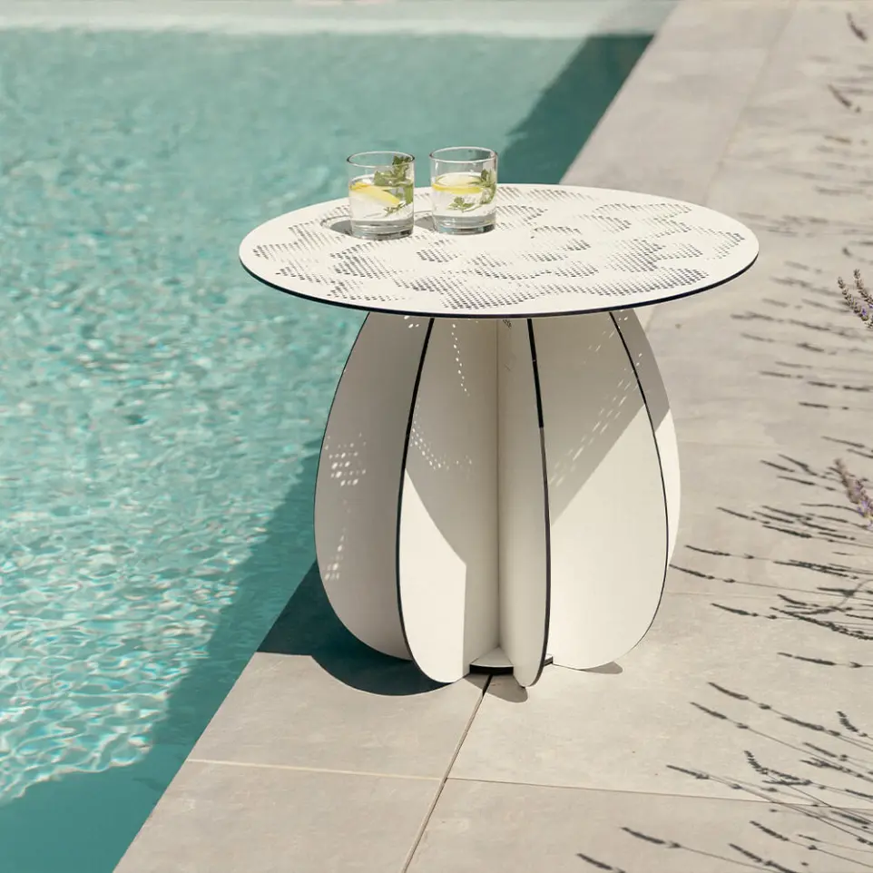 table basse ronde outdoor blanc design ibride